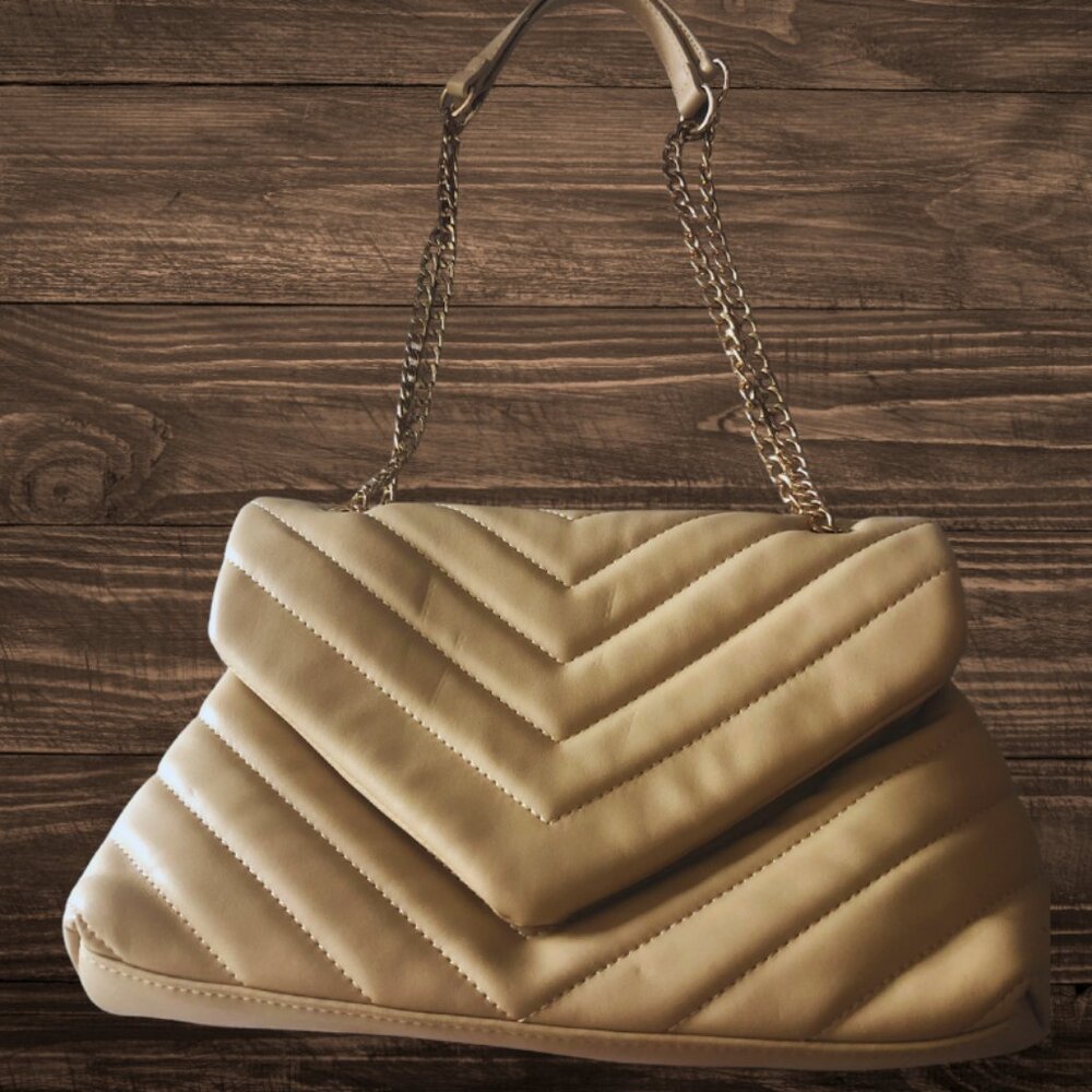 Crossbody Bag Lightweight Adjustable Chain Strap Quilted Design